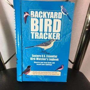 Backyard Bird Tracker : logbook notes illustrated